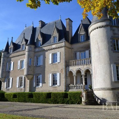 chatolaunayguen's profile picture. Au sein d'un parc paysager de 15 hectares, le domaine du château de Launay Guen vous accueille pour tous vos événements privés et professionnels + hébergement