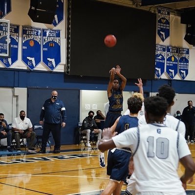 _angelito___'s profile picture. hey