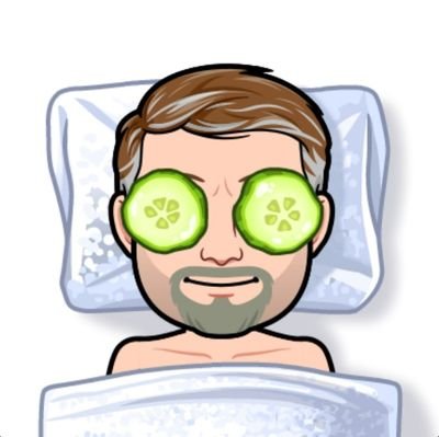 Writer/reader, LGBT rights advocate/generally a political leftie. Love genuine people, hate bigots and alligators and Trump. Especially Trump.