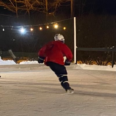 I'm a dad, husband, teacher, hockey player/coach, and guitarist.