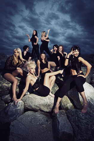 Elevatecrew's profile picture. ELEVATE DANCE CREW is a Vancouver based dance crew. We are a Jazz/HIp-Hop/Contemporary based group!!!