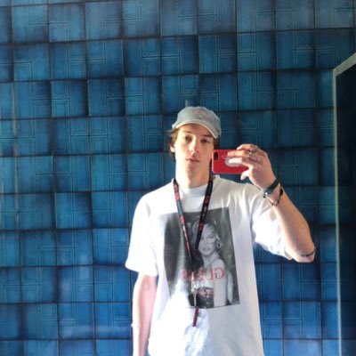 _tweetweet's profile picture. nato principesso cresciuto guerriero