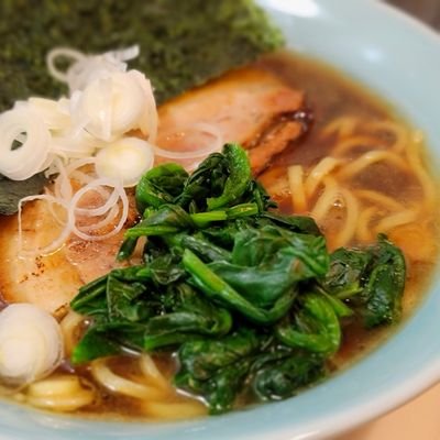 自作系ラヲタ。脱サラしてラーメン屋開業を目指しその軌跡をここに記していきます。毎日自作→ラーメンWalkerキッチンチャレンジ店主審査会出場→退職届提出→山梨でデ○○ル開業（イマココ）@katsuro_1※フォロー注意！タイムラインにピンクが混入します(笑)→自己資金3000万貯めて岐阜県に家系っぽいラーメン出店かも？