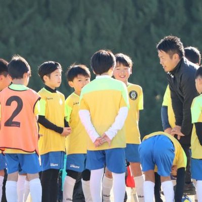 Fc Gois 中嶋慧 今日は朝から伊勢崎に来ています Fc Goisu 13とザスパ草津u 13のtrmに帯同し 土屋コーチの指導を近くで学びます また 試合を見てu 9の選手たちへの指導材料を探したいと思います Fcgois トレーニングマッチ ジュニアユース