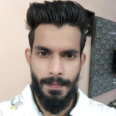 priyankpipwala's profile picture. Feel Good 😊Be strong 💪