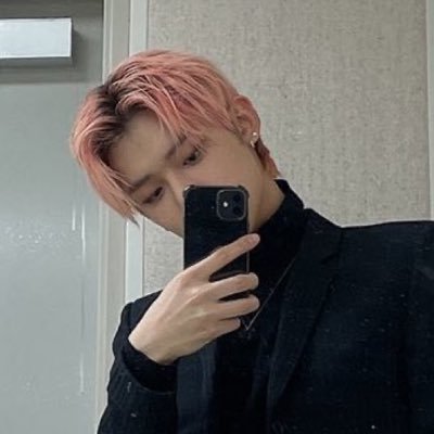 bgsmns's profile picture. 엉덩이 팡팡