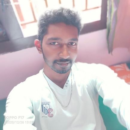 SmartVeera215's profile picture. 