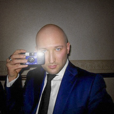 robertwaczynski's profile picture. Invent the future @voyagermiami, @ikonikdigital and @poochipalace