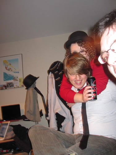 Conbon27's profile picture. Data...The word is meow