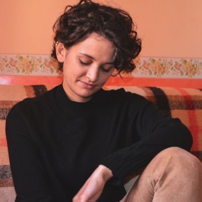 CamillaZampoli1's profile picture. 📚LMS @SapienzaRoma ¦
📚 IEG @UnivRoma3 ¦
Giornalista in erba. 💻¦
Calciatrice all'occorrenza ⚽ ¦
Appassionata di cinema e calcio.💛❤️