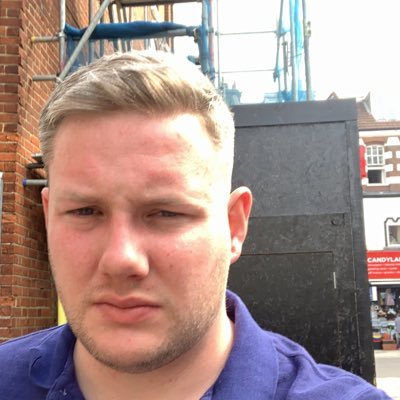 johnLen29884342's profile picture. Use this account mainly to moan.