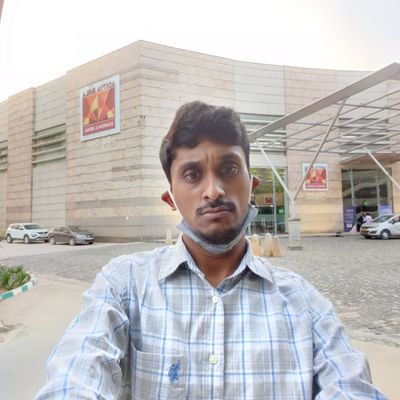 naveenp978's profile picture. 