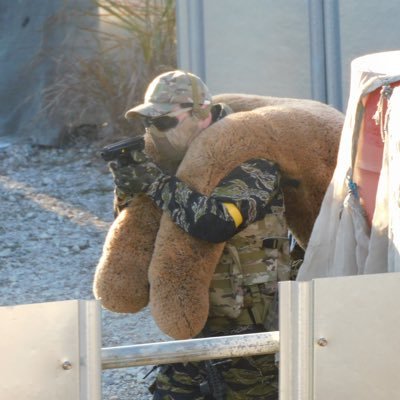 potos00's profile picture. 愛知県在住のSEです。SIからWEBゲームと色々やってきましたが今は、事業の企画からTitanium+php(laravel)でアプリの開発までの一連のことやってます。/ガンプラ/ジーンズ/大須/Titanium/php/Linux/Laravel/エアガン/新規事業/ガジェット