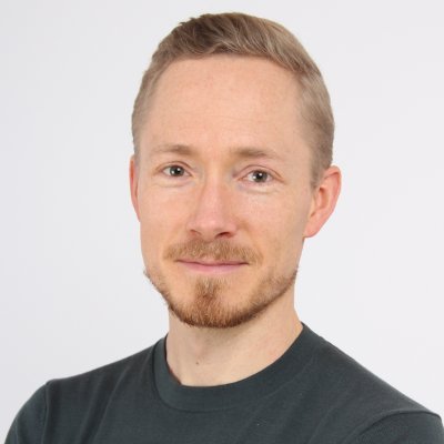 Oboist, orchestra musician, web developer, Javascript enthusiast.