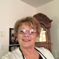 Betty Oliver - @BettyOl22707441 Twitter Profile Photo