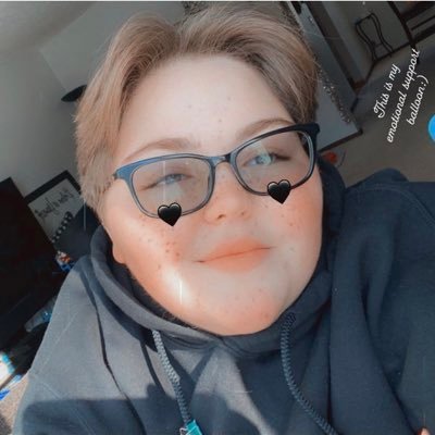 Kaylap2003's profile picture. BHS 💙 Music 🎵🎶 ❤️🧡💛💚💙💜