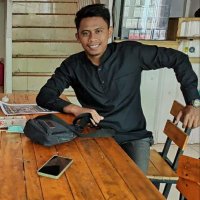 Siapa? (@rh_anu) 's Twitter Profile