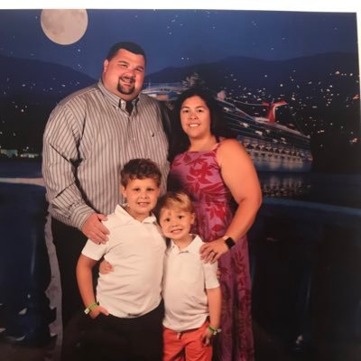 AmandaMaye92907's profile picture. Christ Follower, Wife & Mom