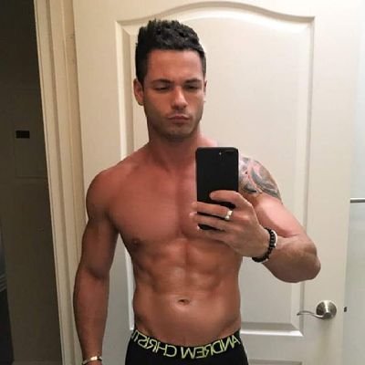 Roberto42929830's profile picture. 