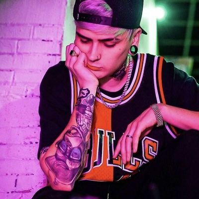 OctavioAcua11's profile picture. ME GUSTA DIVERTIRME
TAURO 
12 DE MAYO 
FUTBOL 
ARTE