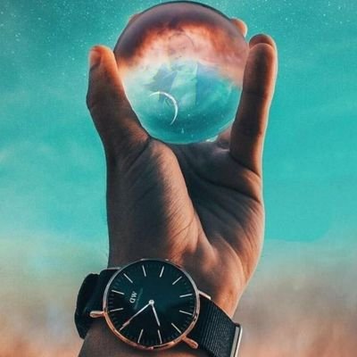 ~🌍Environmental scientist,
~#....
~💻Futuristic hobbyist
~Devoted
~Learner 🌌
~Caritas vincit omnia♥💫
&More than our bios✌🏾