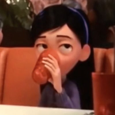 idontcareoline1's profile picture. timothee chalamet stan account. also taylor swift