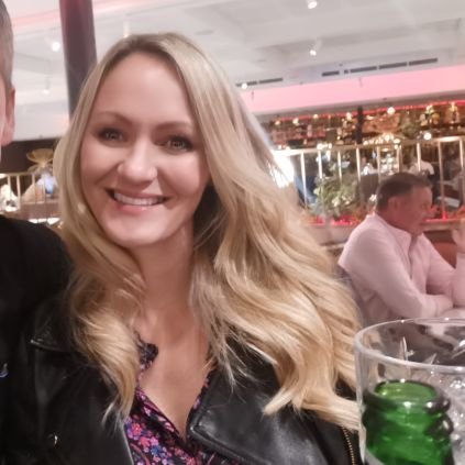 Kelly_Louise79's profile picture. Mum of two, wife of one, Assistant Headteacher & SLE (Creatives).