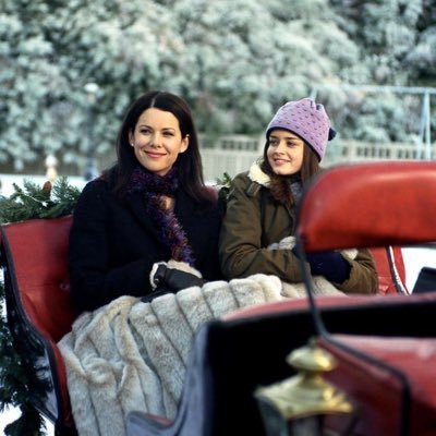 ❤️Lauren Graham ❤️Lorelai Gilmore ❤️Alexis Bledel ❤️Rory Gilmore ❤️Gilmore Girls ❤️I love coffee as much as Lorelai does