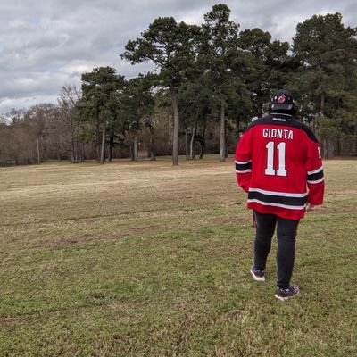 A sports fanatic, all sports are interesting.
#NJDevils, #PinstripePride , #TakeFlight, #BrooklynTogether
$Joshthejokester