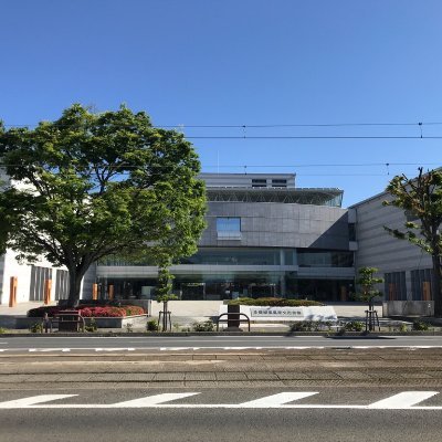 公益財団法人　愛媛県文化振興財団の公式Twitterです。 愛媛県県民文化会館の指定管理、文化・芸術、出版事業を行っています。
公式note⇒https://t.co/5vUMzbI9Ij
　　　　⇒https://t.co/J0kPG5mRx3