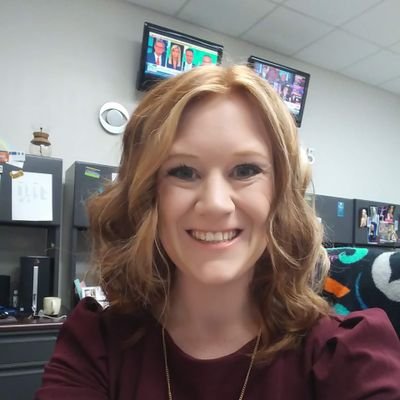 Current Morning Producer for CBS Denver.
Former Morning Anchor/Producer, Award-winning reporter and photographer for KGWN-TV.