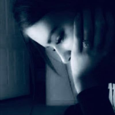 Al_busaidia_225's profile picture. تحية طيبة .. وبعد..لا أشبه أحد ثمة أشياء تبقيني دائما مختلفة . 🌸💫