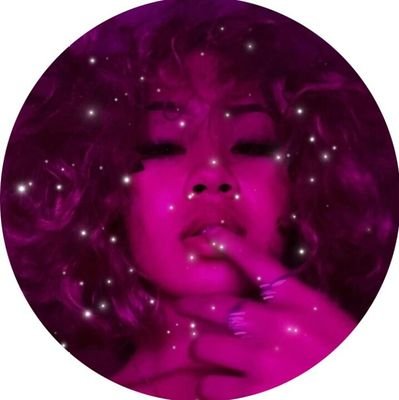 bluediorrthread's profile picture. series !💕