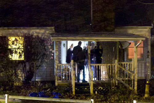 TonyHalftruth's profile picture. Working Class Bullshitter. Can't skateboard. 1/2 TRUTH GANG.