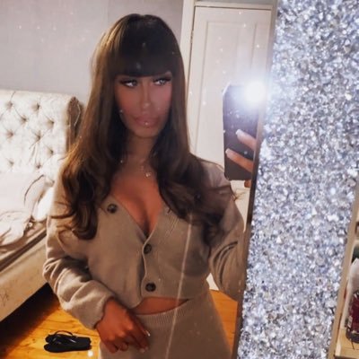 _leahxxxx_'s profile picture. X 💗 X