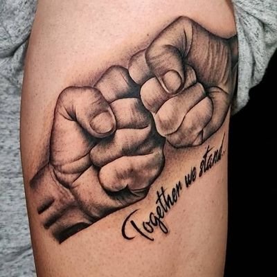 bravebra's profile picture. I love football 😀😀