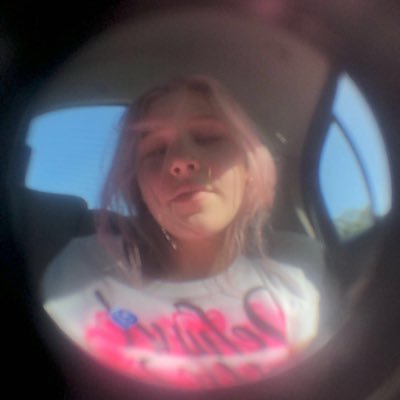 (she/her) 20, leo sun, aries rising, virgo moon :)