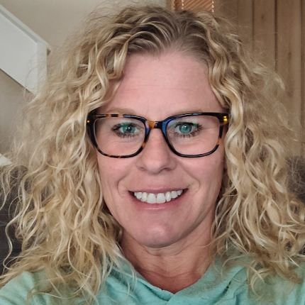 cathais's profile picture. 