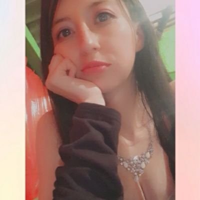 De La Mano De Dios 
😇🥰
20