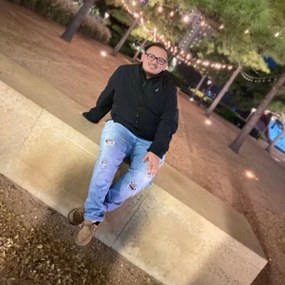 Business Admin Student 📈C/O 2020👨🏻🎓 Mexican🇲🇽 👻&📸:el_willy99