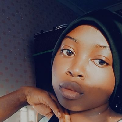 His🎉
muslimah🖤
mum n dad's only 💕
I-N-T-R-O-V-E-R-T🍂