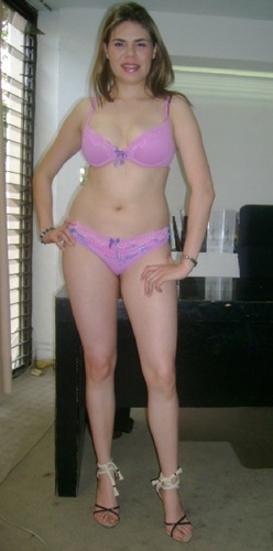 I'm Emma Rose and I give out online dating advice: http://t.co/rW4WAyBuSn
For UK Singles Chat: http://t.co/FumtfyHKKr