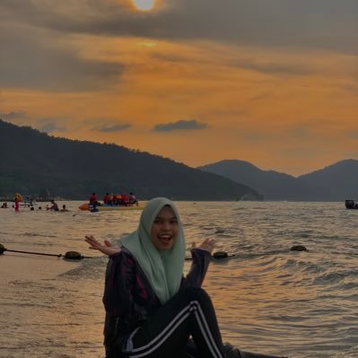 Ashniyyyy's profile picture. 