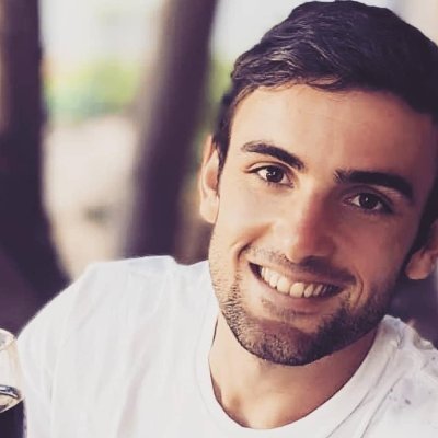 rcorreai's profile picture. 