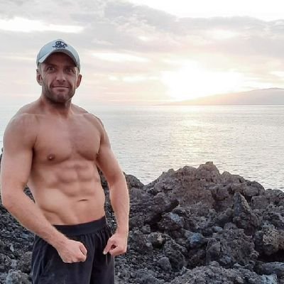 Actor»Writer»Entrepreneur,all round Entertainer.. follow @TheKingOfSoho @alexgrobson @RJSzczerba @EMtalkery @FoodismUK @DemocratizeFilm @james_alexg