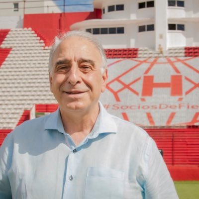 Padre y abuelo. Empresario. Hincha, socio, actual Comisión Directiva y Presidente durante 10 años mandato cumplido, de @cahuracan. Tesorero @afa 2017/21