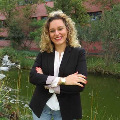 albamaragon's profile picture. Socióloga y Politóloga 🧑‍💻 Fulbrighter | Investigadora FPU en @pablodeolavide
Trabajo sobre política, demografía y género en @demografiaPAIDI 🔍