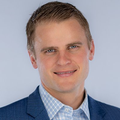 Real estate agent at RE/MAX, BYU grad, Happily Married, Denver sports and BYU fan, I love my wife and little baby girl, its a good life!