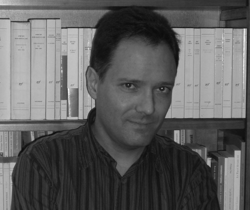 Enseignant, auteur et comédien. Fondateur de la Compagnie de l'Encre.