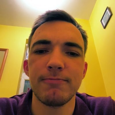 LiamHawkerr's profile picture. just to enter giveaways